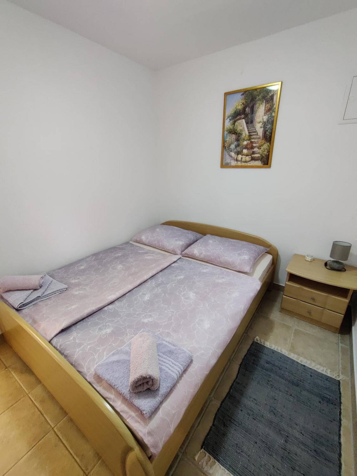 Apartman Kristina Vrbnik Extérieur photo