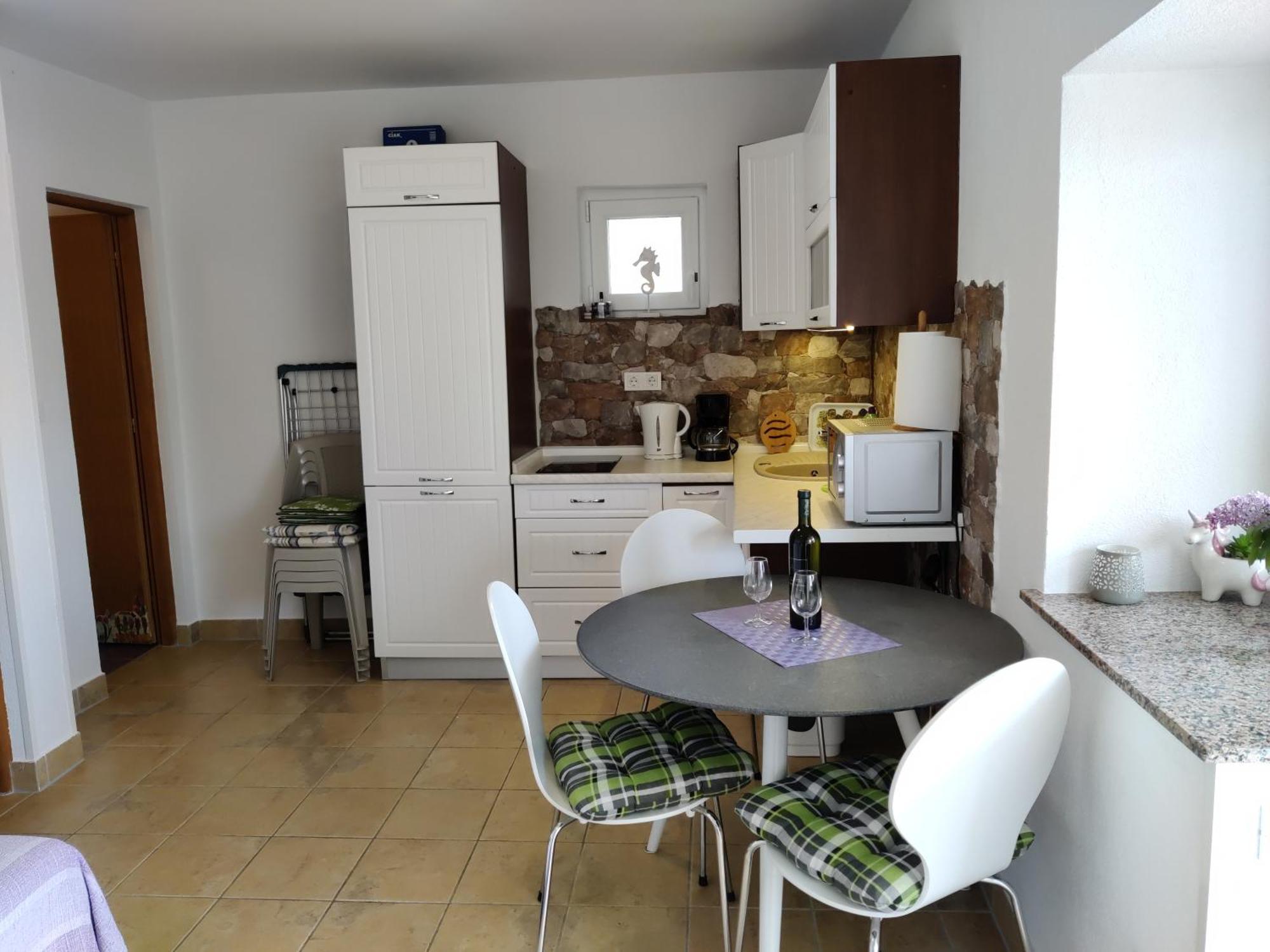 Apartman Kristina Vrbnik Extérieur photo
